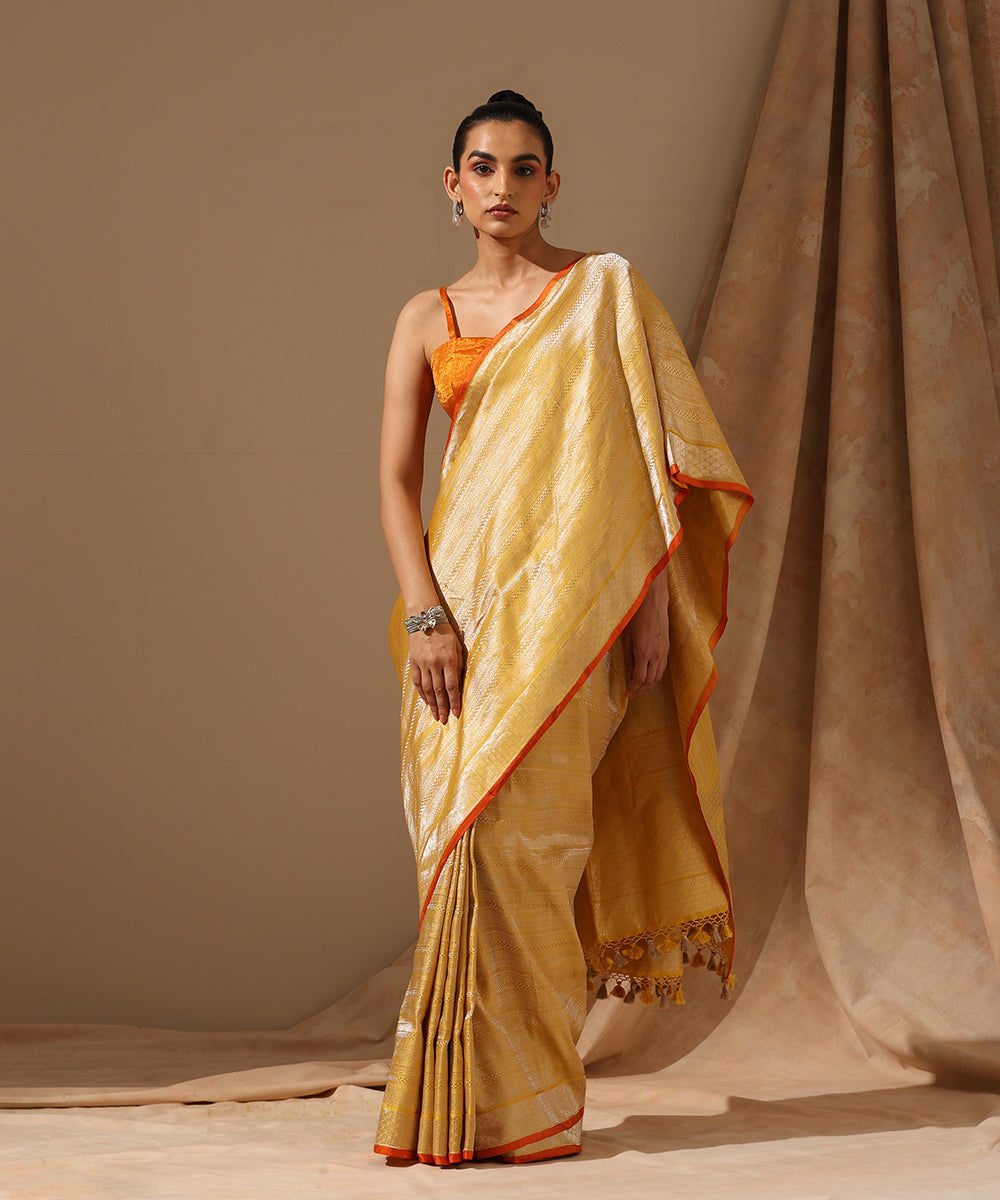 Yellow_Handloom_Pure_Satin_Silk_Kimkhab_Banarasi_Saree_With_Orange_Selvedge_WeaverStory_02