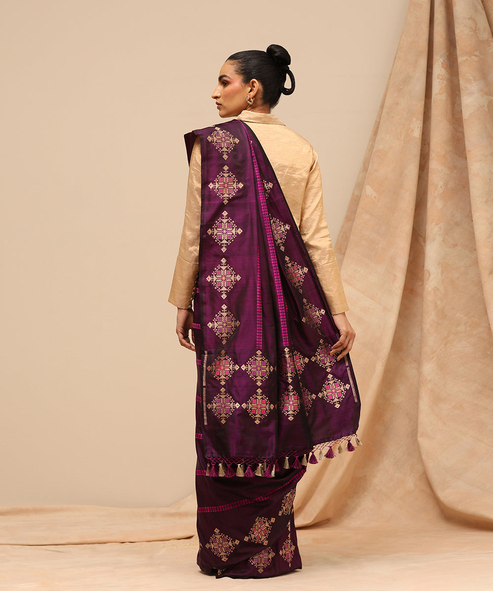 Purple Handloom Pure Katan Silk Zari Tanchoi Banarasi Saree With Contemporary Design