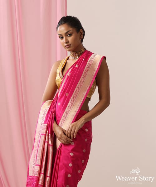 Handloom_Magenta_Pure_Katan_Silk_Banarasi_Saree_With_Kadhwa_Asharfi_Booti_WeaverStory_01