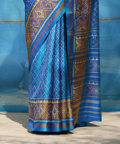 Handloom_Electric_Blue_Pure_Mulberry_Silk_Ikat_Patola_Saree_With_Tissue_In_Border_WeaverStory_04