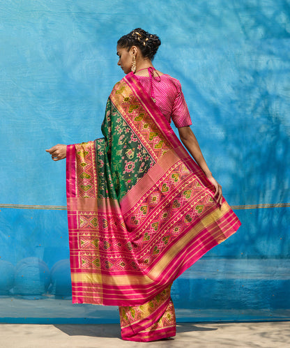 Handloom_Green_And_Pink_Pure_Mulberry_Silk_Ikat_Patola_Saree_With_Pink_Border_And_Palla_WeaverStory_03