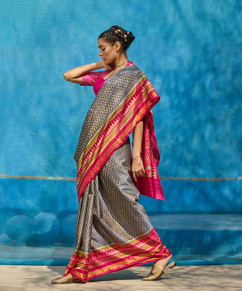 Grey_And_Pink_Handloom_Pure_Mulberry_Silk_Ikat_Patola_Saree_WeaverStory_01