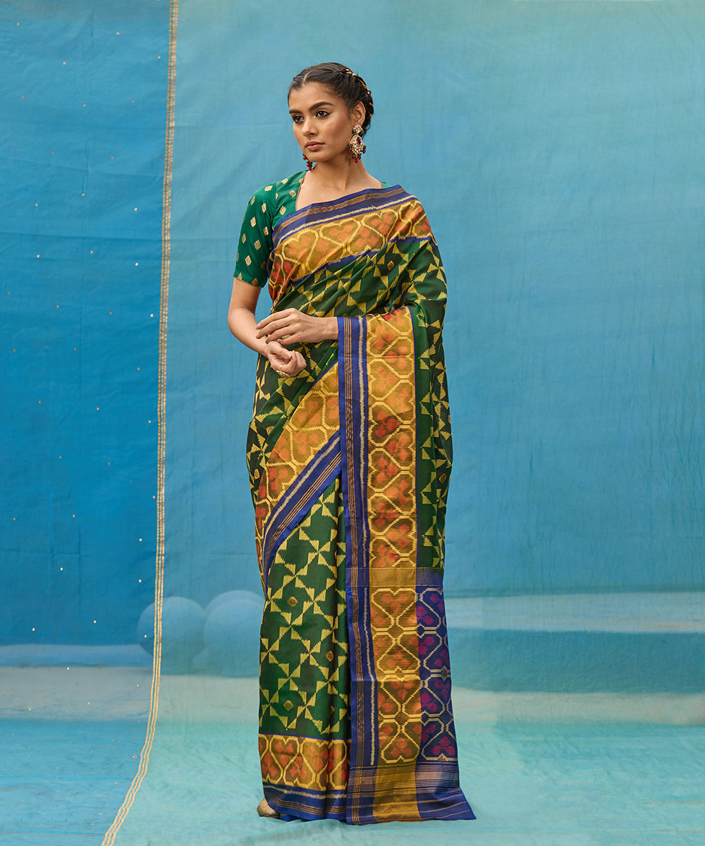 Green_And_Ink_Blue_Handloom_Pure_Mulberry_Silk_Ikat_Patola_Saree_With_Tissue_Border_WeaverStory_01