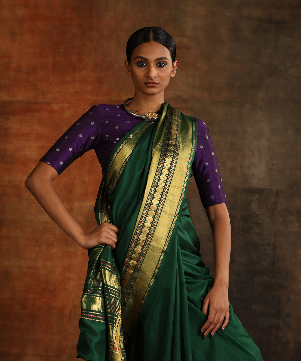 Handloom_Bottle_Green_Pure_Silk_Venkatagiri_Revival_Revival_Saree_With_Rudraksha_Border_WeaverStory_01