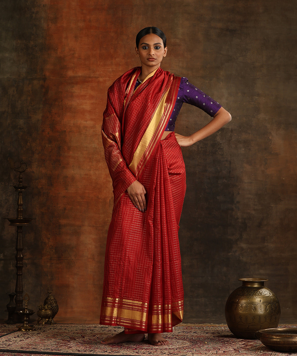 Maroon_Handloom_Pure_Silk_Venkatagiri_Revival_Revival_Saree_With_Zari_Checks_And_Petu_Border_WeaverStory_02