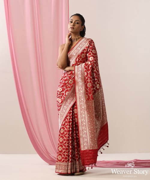 Handloom_Maroon_Pure_Katan_Silk_Banarasi_Saree_With_Meenakari_Jaal_WeaverStory_02