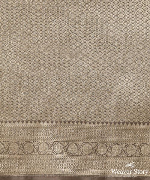Grey_Handloom_Pure_Katan_Silk_Banarasi_Saree_With_Pink_And_Green_Meenakari_WeaverStory_05