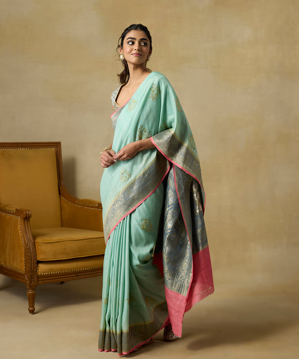 Light_Green_Handloom_Pure_Tussar_Georgette_Banarasi_Saree_With_Grey_Border_And_Peach_Selvedge_WeaverStory_01