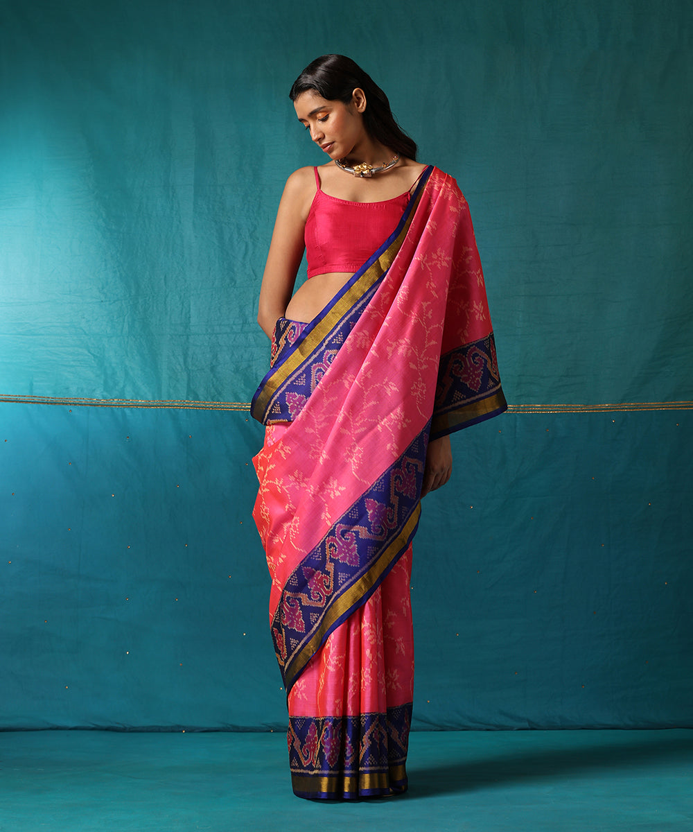Handloom_Pink_And_Purple_Pure_Mulberry_Silk_Ikat_Patola_Saree_With_Pink_Border_WeaverStory02