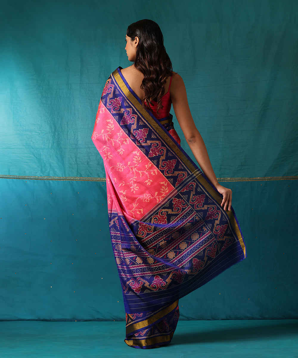 Handloom_Pink_And_Purple_Pure_Mulberry_Silk_Ikat_Patola_Saree_With_Pink_Border_WeaverStory03