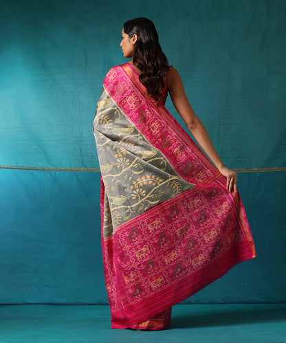 Handloom_Grey_And_Pink_Pure_Mulberry_Silk_Ikat_Patola_Saree_WeaverStory03