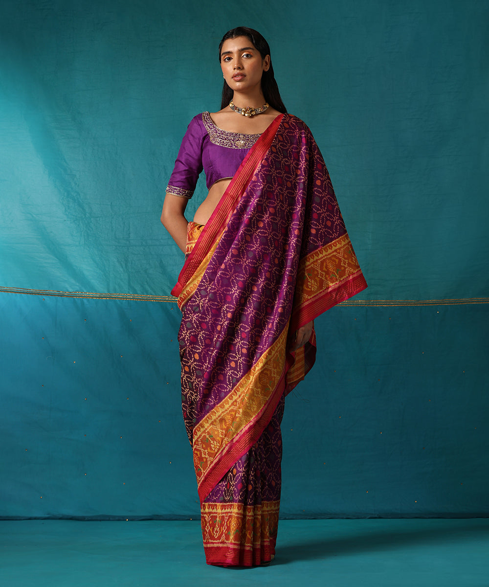 Handloom_Purple_And_Pink_Pure_Mulberry_Silk_Ikat_Patola_Saree_With_Mustard_Border_WeaverStory02