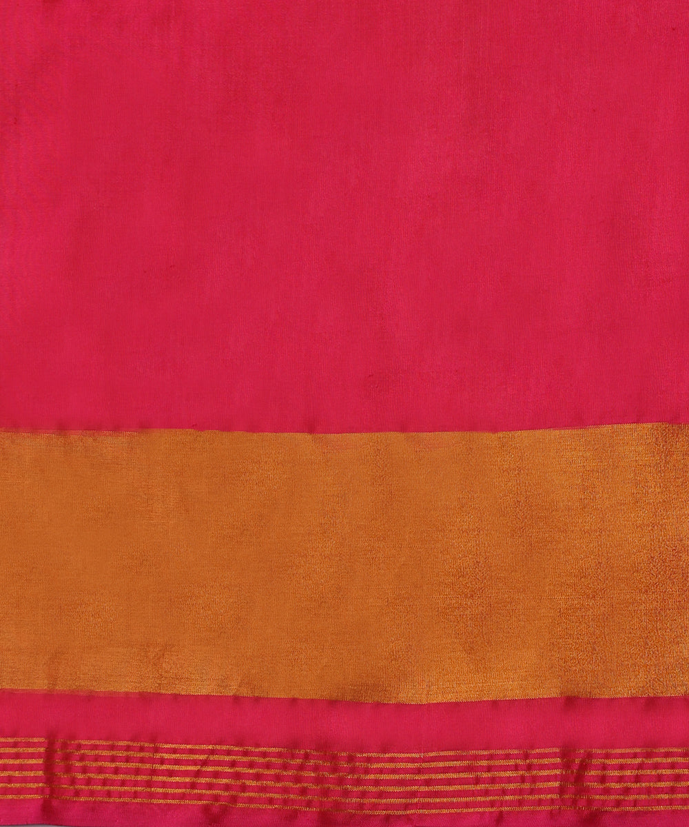 Handloom_Purple_And_Pink_Pure_Mulberry_Silk_Ikat_Patola_Saree_With_Mustard_Border_WeaverStory05