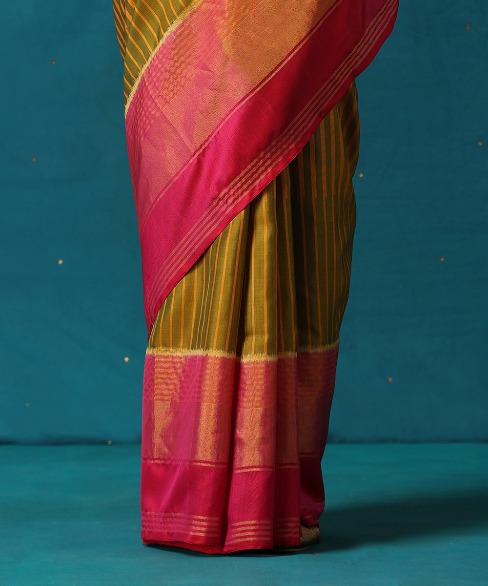 Pink_And_Yellow_Handloom_Striped_Pure_Mulberry_Silk_Ikat_Patola_Saree_With_Pink_Border_WeaverStory04