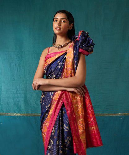 Purple_And_Pink_Handloom_Pure_Mulberry_Silk_Ikat_Patola_Saree_WeaverStory01