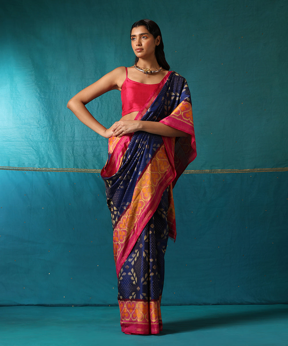 Purple_And_Pink_Handloom_Pure_Mulberry_Silk_Ikat_Patola_Saree_WeaverStory02