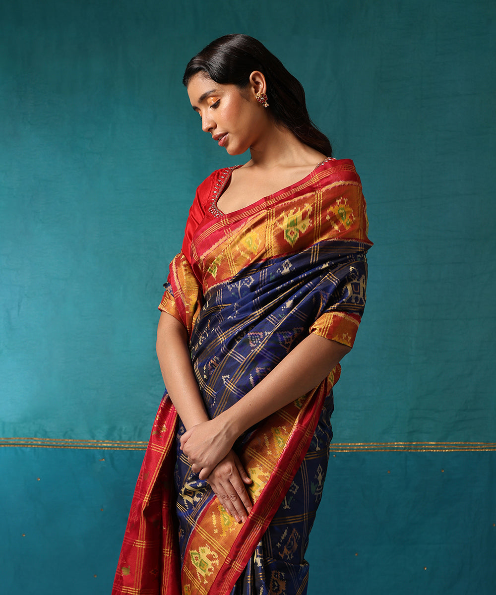 Handloom_Blue_And_Red_Pure_Mulberry_Silk_Ikat_Patola_Saree_With_Elephants_Motifs_WeaverStory01