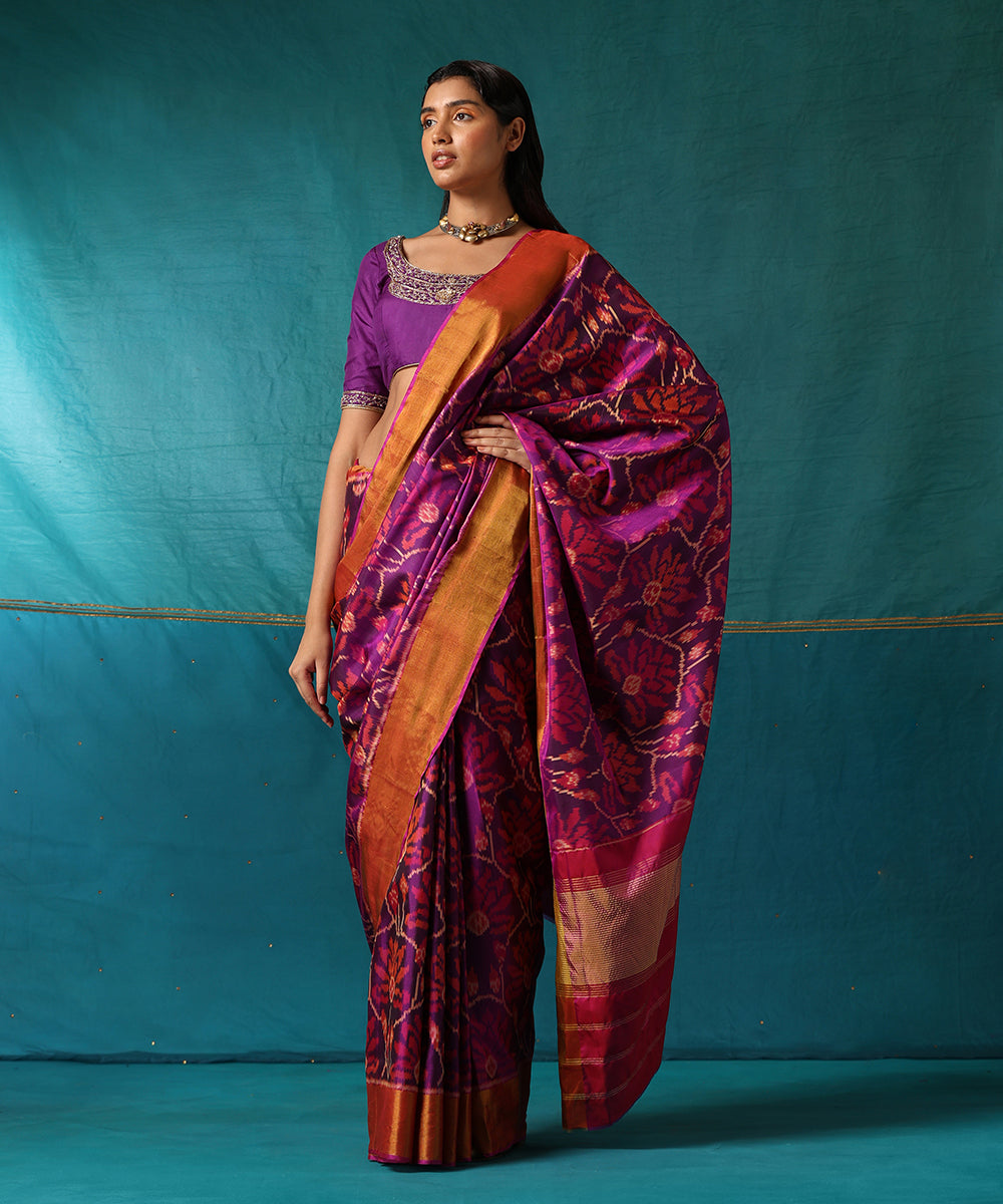 Purple_And_Pink_Handloom_Pure_Mulberry_Silk_Ikat_Patola_Saree_With_Zari_Border_WeaverStory02