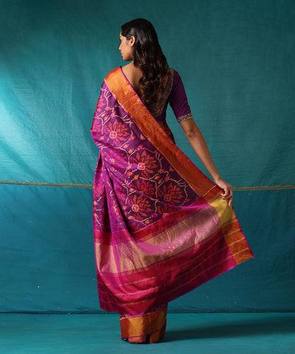 Purple_And_Pink_Handloom_Pure_Mulberry_Silk_Ikat_Patola_Saree_With_Zari_Border_WeaverStory03