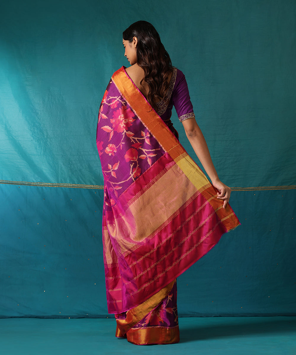 Purple_And_Pink_Handloom_Pure_Mulberry_Silk_Ikat_Patola_Saree_With_Floral_Motifs_WeaverStory03