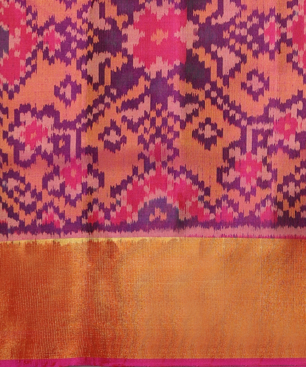 Purple_And_Pink_Handloom_Pure_Mulberry_Silk_Ikat_Patola_Saree_With_Floral_Motifs_WeaverStory05