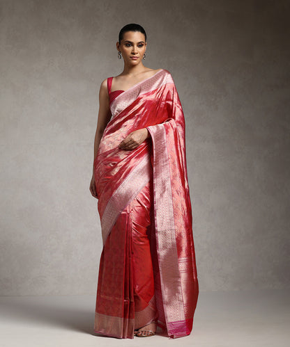 Handloom_Pink_Pure_Katan_Silk_Zari_Tanchoi_Banarasi_Saree_With_Lilac_Border_WeaverStory_01