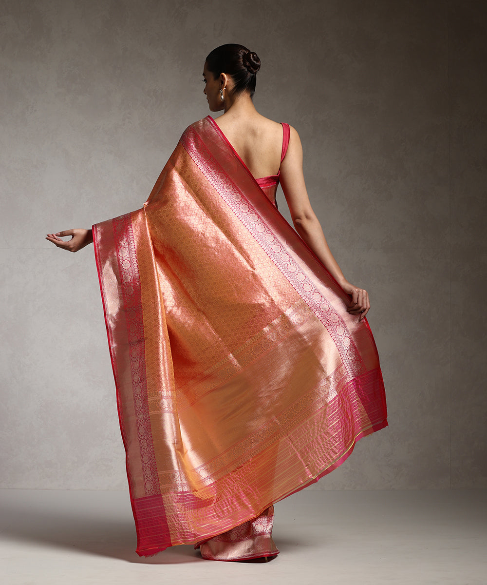 Peach_And_Gold_Handloom_Pure_Katan_Silk_Zari_Tanchoi_Banarasi_Saree_WeaverStory_03