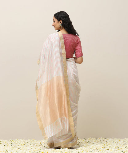 Silver_And_Peach_Handloom_Stripe_Pure_Cotton_Silk_Chanderi_Saree_With_Golden_Border_WeaverStory_03