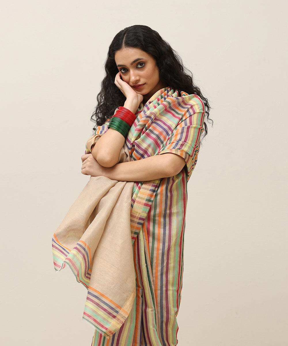 Beige_Handloom_Multi_Colour_Stripe_Pure_Cotton_Chanderi_Saree_WeaverStory_01