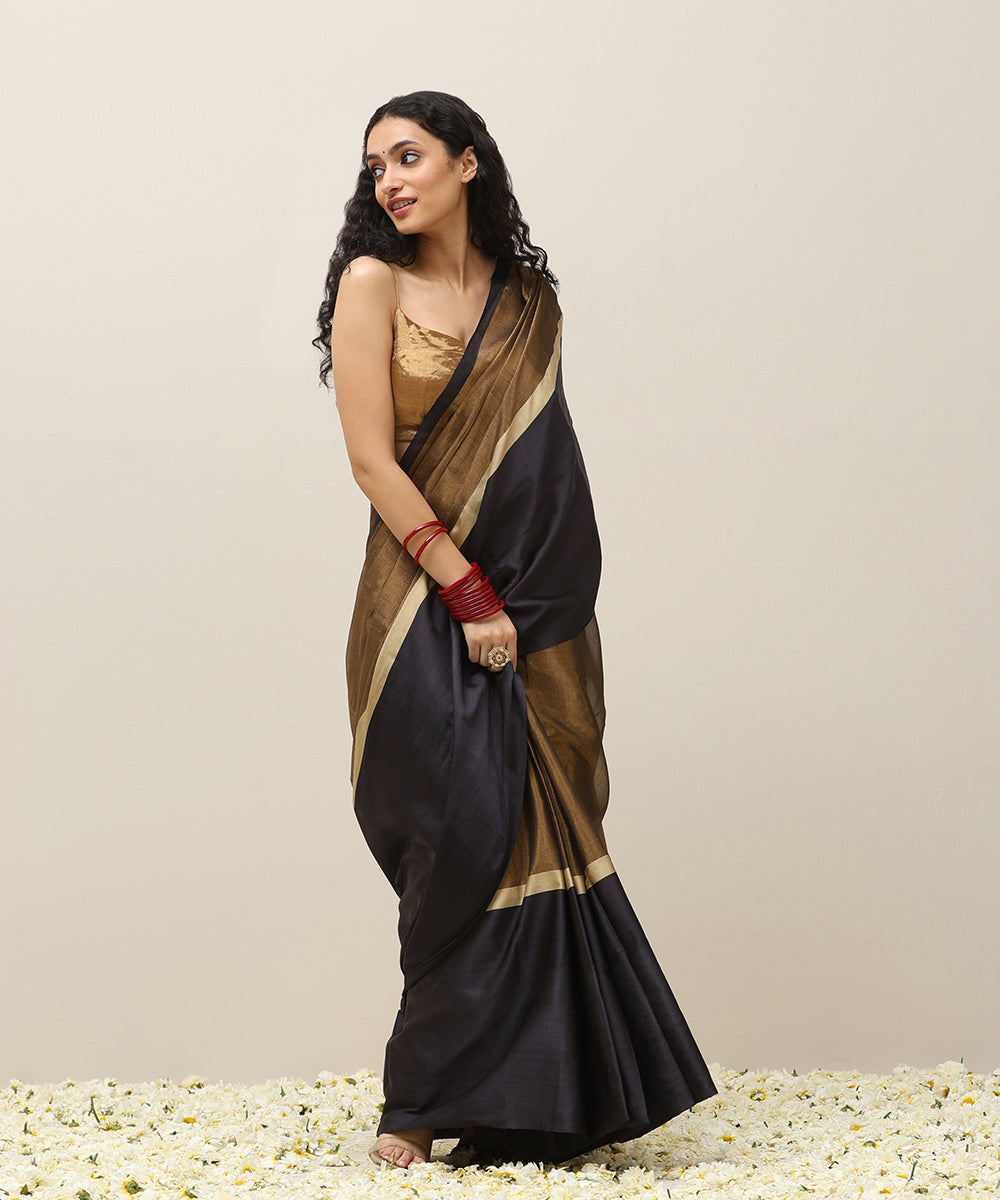 Handloom_Gold_Plain_Pure_Tissue_Silk_Chanderi_Saree_With_Grey_Mashroo_Border_WeaverStory_02