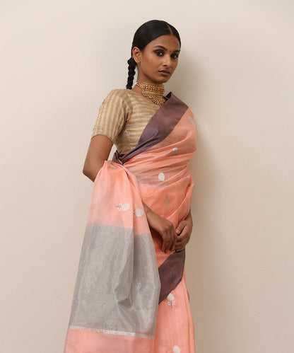 Handloom_Peach_Pure_Silk_Chanderi_Saree_With_Silver_Boota_WeaverStory_01