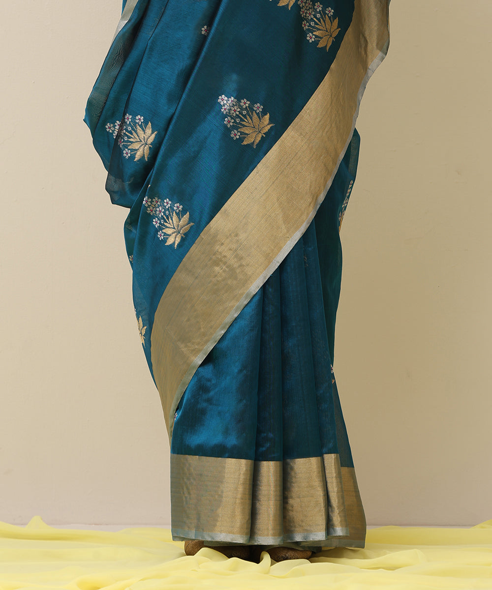 Handloom_Teal_Blue_Pure_Silk_Chanderi_Saree_With_Floral_Motif_And_Golden_Border_WeaverStory_04