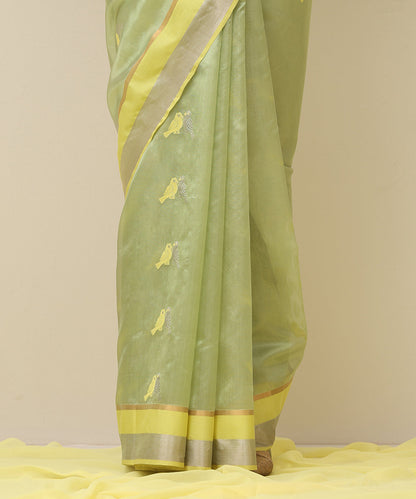 Handloom_Light_Green_Pure_Silk_Chanderi_Saree_With_Love_Birds_Motif_WeaverStory_04