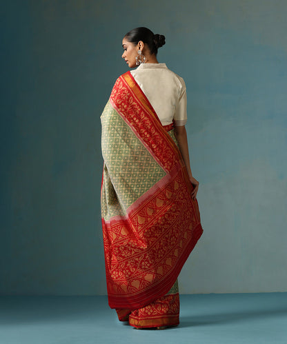 Pista_And_Pale_Yellow_Handloom_Pure_Mulberry_Silk_Ikat_Patola_Saree_With_Red_Border_And_Palla_WeaverStory_03