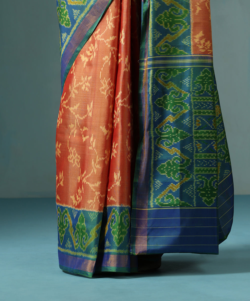 Brown_Handloom_Pure_Mulberry_Silk_Ikat_Patola_Saree_With_Green_And_Blue_Border_And_Palla_WeaverStory_04