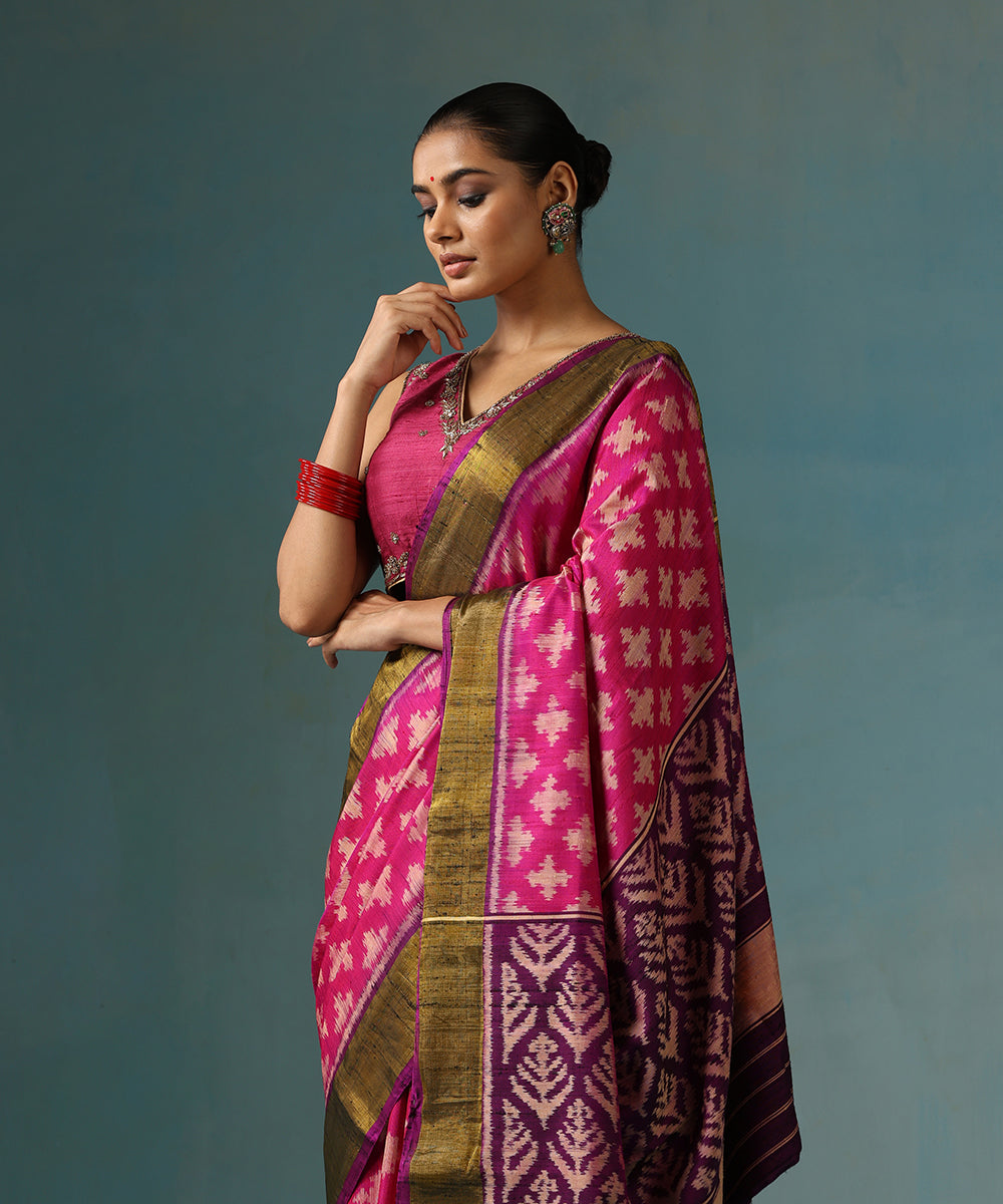 Handloom_Pink_Pure_Raw_Silk_Ikat_Patola_Saree_With_purple_Border_And_Palla_WeaverStory_01