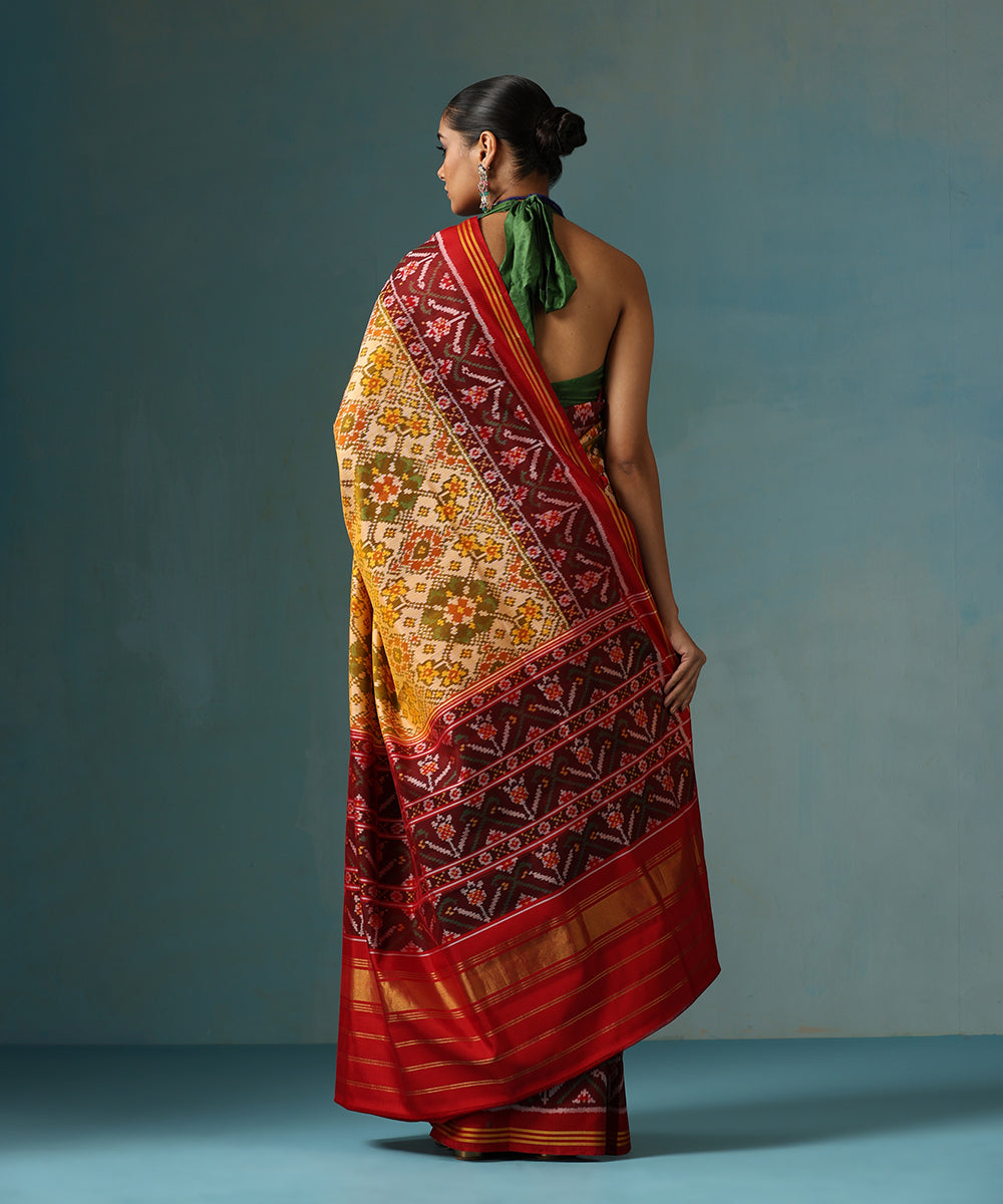 Ivory_And_Yellow_Dual_Tone_Handloom_Mulberry_Silk_Ikat_Patola_Saree_WeaverStory_03