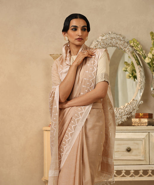 Bahurupa Beige Handloom Mulmul Dhakai Jamdani Saree With Chevron Border
