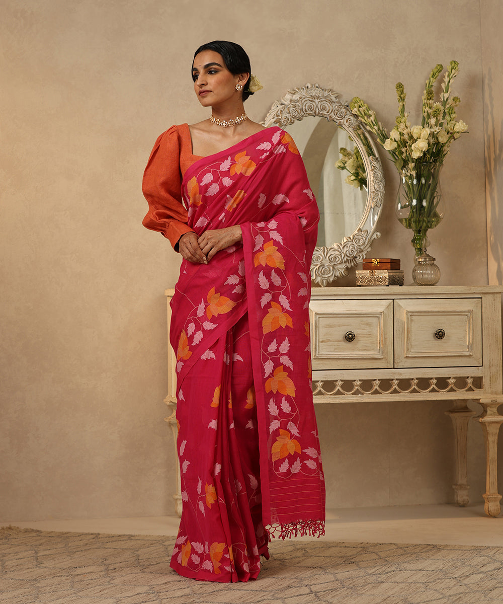 Magenta_Handloom_Handspun_Cotton_Dhakai_Jamdani_Saree_With_Yellow_Flower_Jaal_All_Over_WeaverStory_02