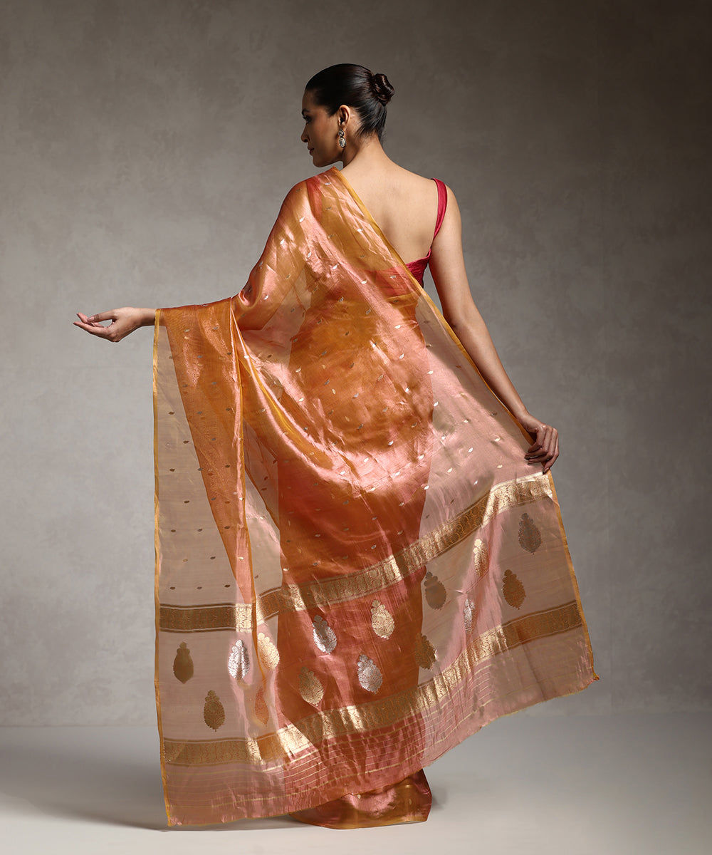 Handloom_Yellow_And_Orange_Pure_Tissue_Silk_Banarasi_Saree_With_Kadhwa_Booti_WeaverStory_03