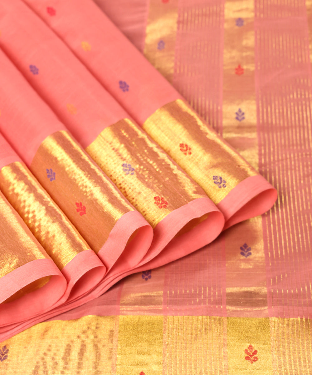 Handloom_Peach_Pure_Cotton_Silk_Venkatagiri_Revival_Saree_With_Booti_WeaverStory_04