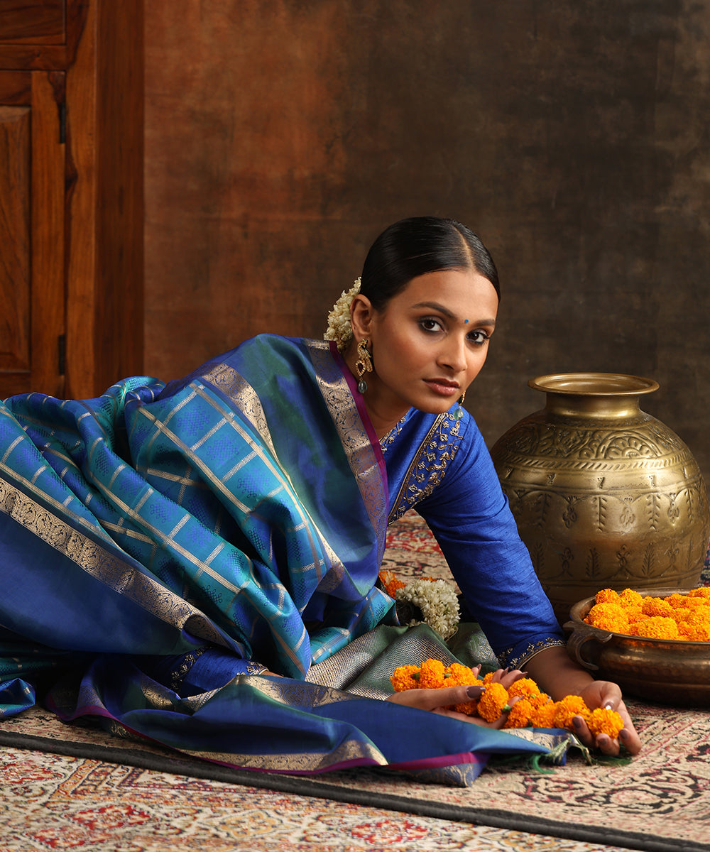 Handloom_Peacock_Blue_Pure_Silk_Kanjivaram_Saree_With_Pure_Zari_WeaverStory_01