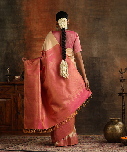 Cream_And_Rose_Pink_Handloom_Pure_Silk_Rising_Temple_Kanjivaram_Saree_With_Pure_Zari_WeaverStory_03