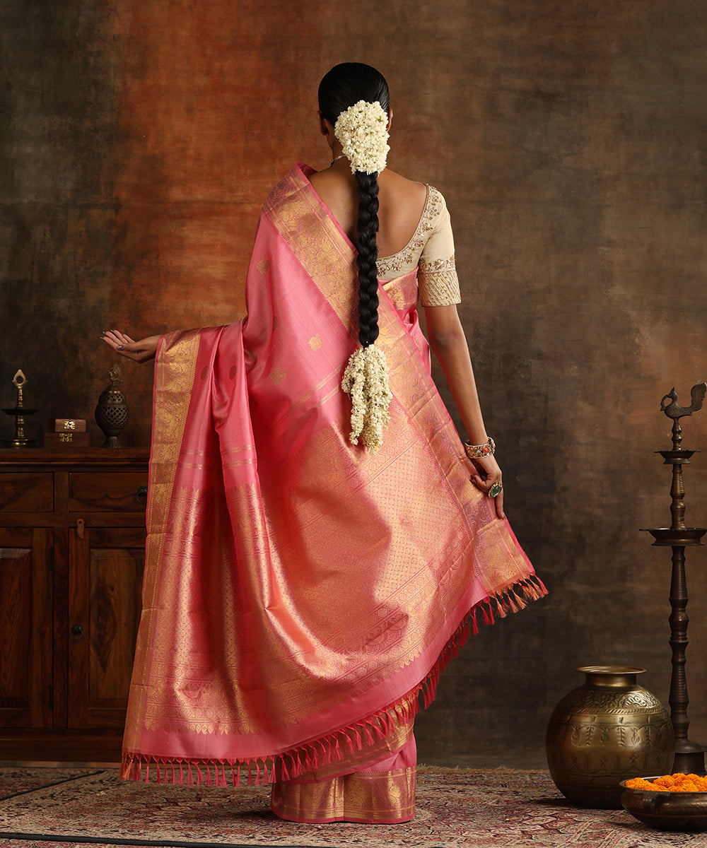 Handloom_Pink_Pure_Silk_Kanjivaram_Saree_With_Chakram_Motifs_And_Vanasingram_Border_And_Pure_Zari_WeaverStory_03