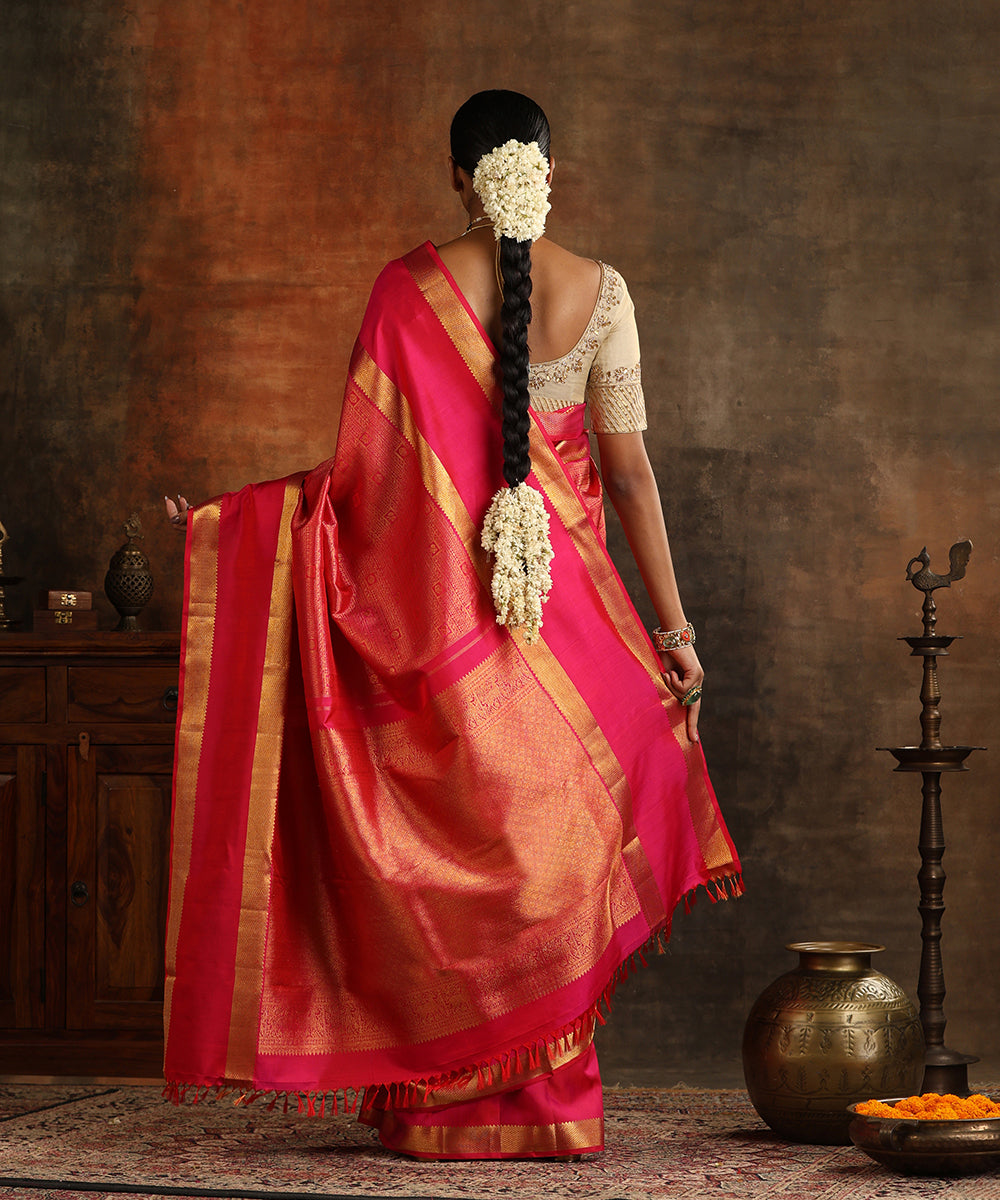 Hot_Pink_Handloom_Pure_Silk_Kanjivaram_Saree_With_Pure_Zari_WeaverStory_03