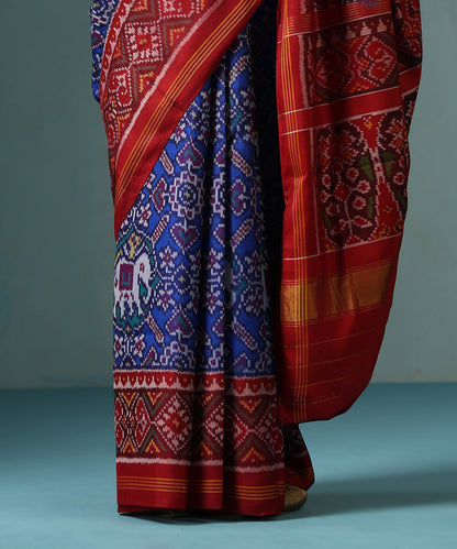 Handloom_Blue_Pure_Mulberry_Silk_Ikat_Patola_Saree_With_Red_Border_And_Palla_WeaverStory_04