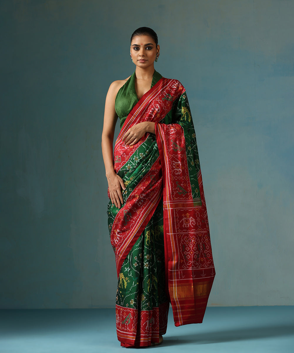 Green_Handloom_Pure_Mulberry_Silk_Ikat_Patola_Saree_With_Red_Border_And_Palla_WeaverStory_02