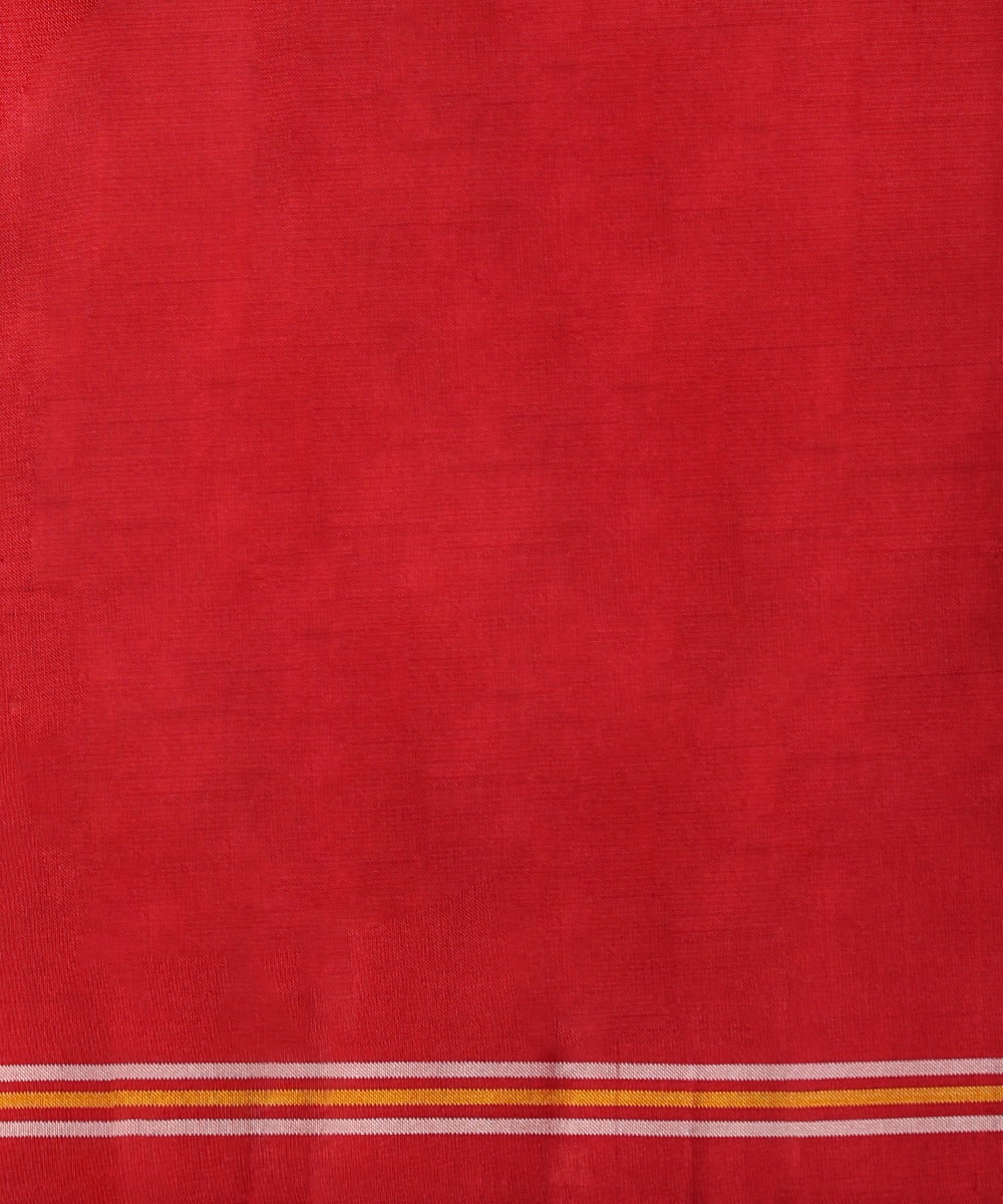 Green_Handloom_Pure_Mulberry_Silk_Ikat_Patola_Saree_With_Red_Border_And_Palla_WeaverStory_05