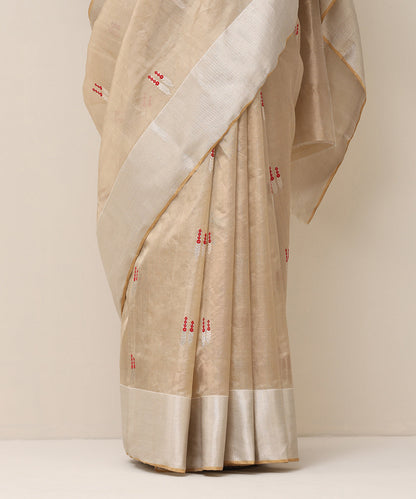 Handloom_Beige_Pure_Tissue_Chanderi_Saree_With_Red_Meenakari_Bootas_WeaverStory_04