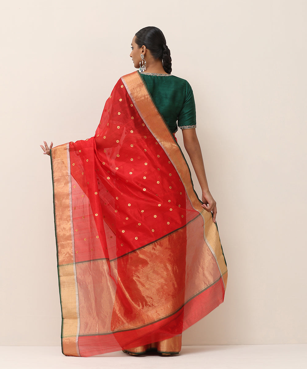 Handloom_Red_Pure_Silk_Chanderi_Saree_With_Golden_Asharfi_Booti_And_Green_Selvedge_WeaverStory_03